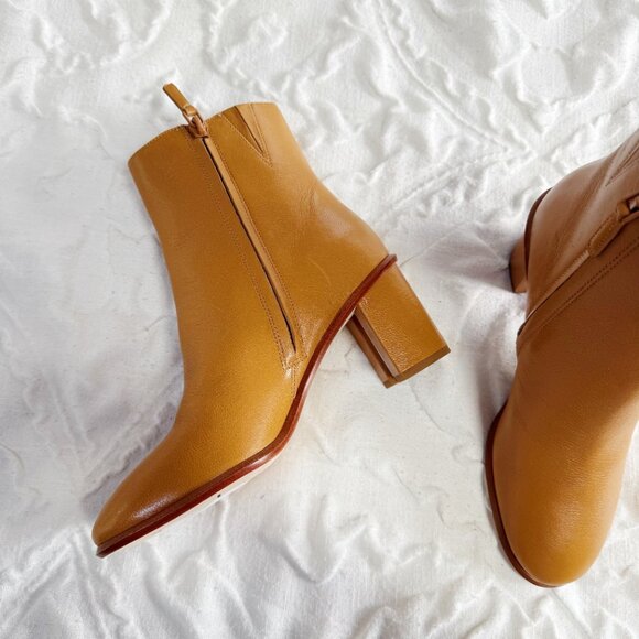 Tory Burch Brooke Stamped Heel Leather Bootie Size 7 New - Picture 4 of 9